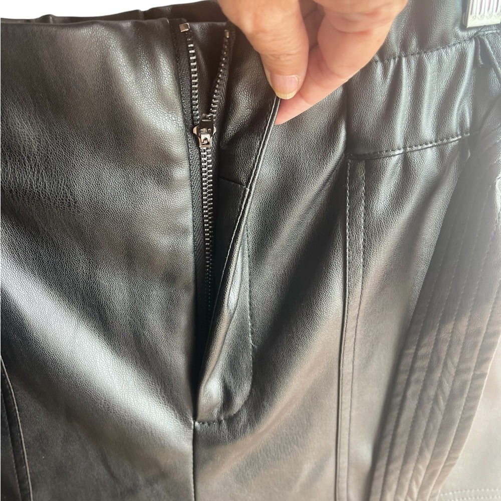 Blank NYC Black Faux Leather Paper Bag High Waist Pants Belted Size 30 - Picture 5 of 12